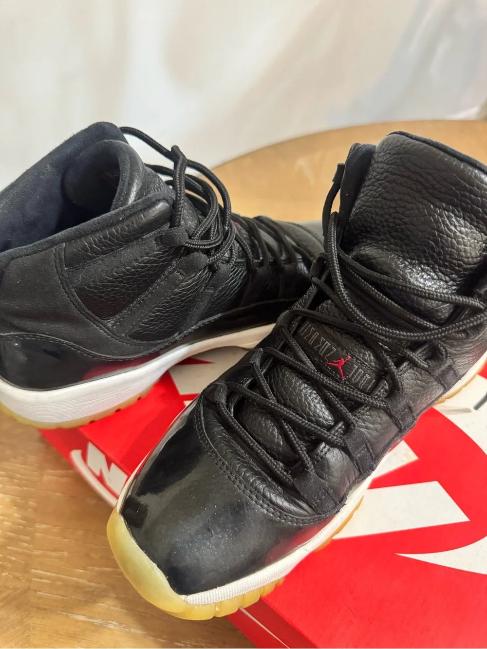 Nike youth high